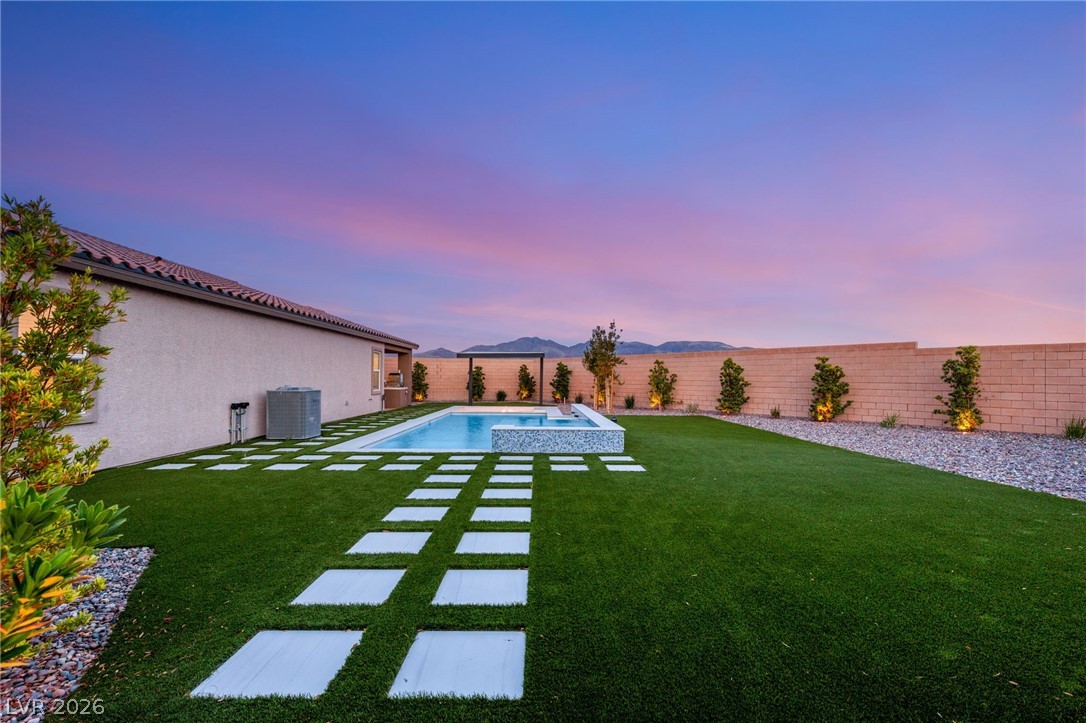 3489 Lamberto Cliff Way Henderson NV 89044