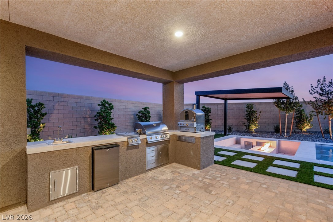 3489 Lamberto Cliff Way Henderson NV 89044