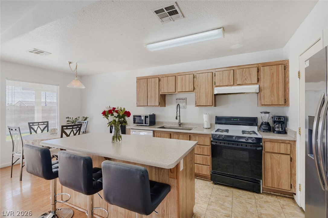 5222 Jungle Orchard Street North Las Vegas NV 89031