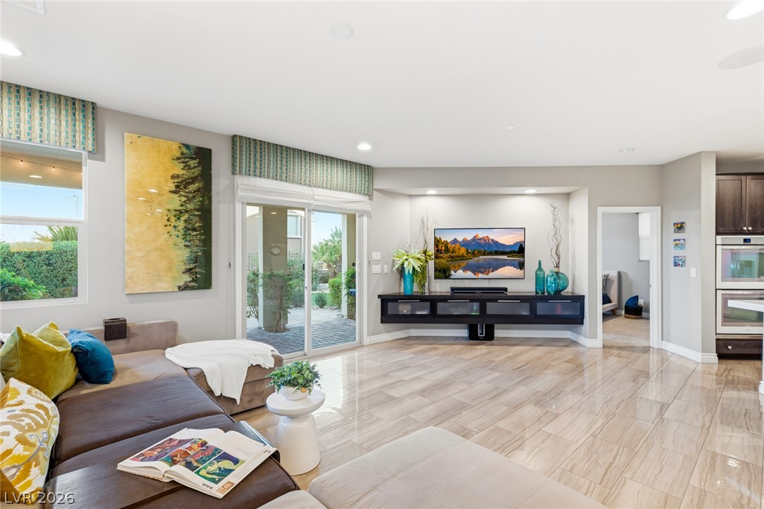 12225 Los Mares Lane Las Vegas NV 89138