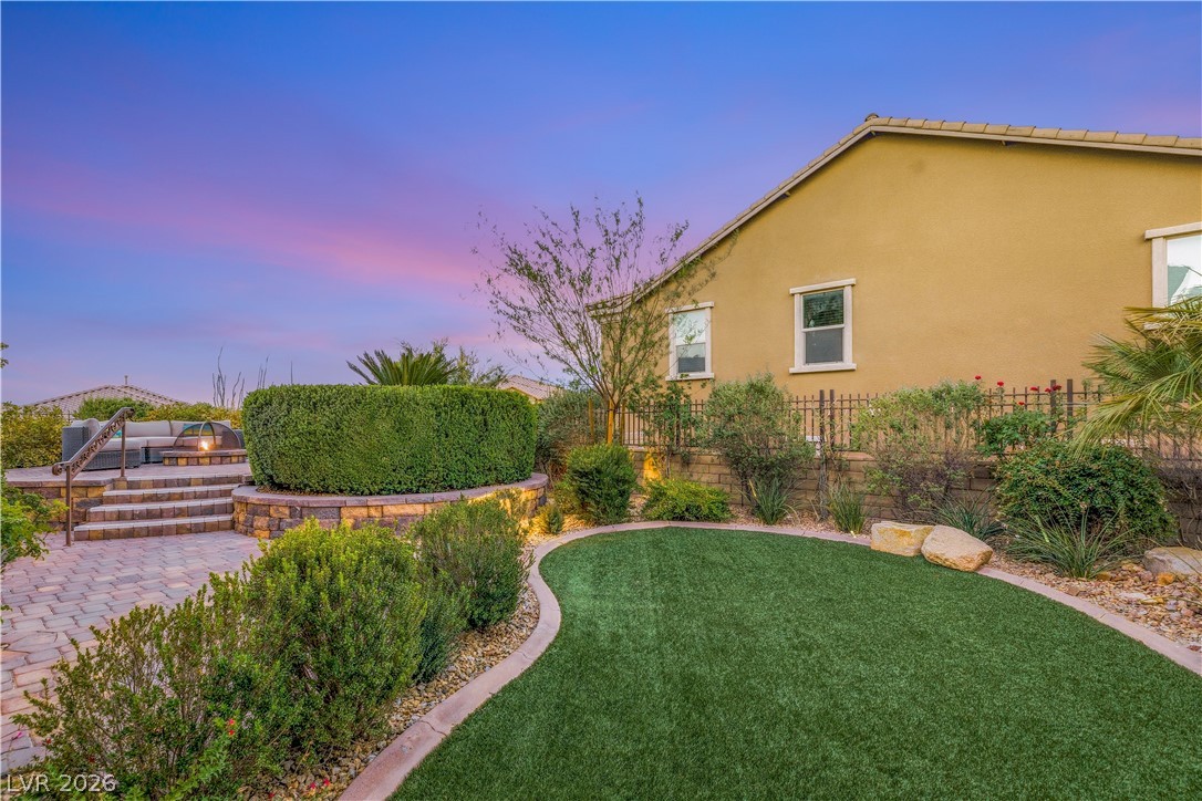 12225 Los Mares Lane Las Vegas NV 89138