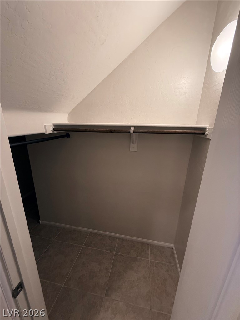 7557 Old Compton Street Las Vegas NV 89166