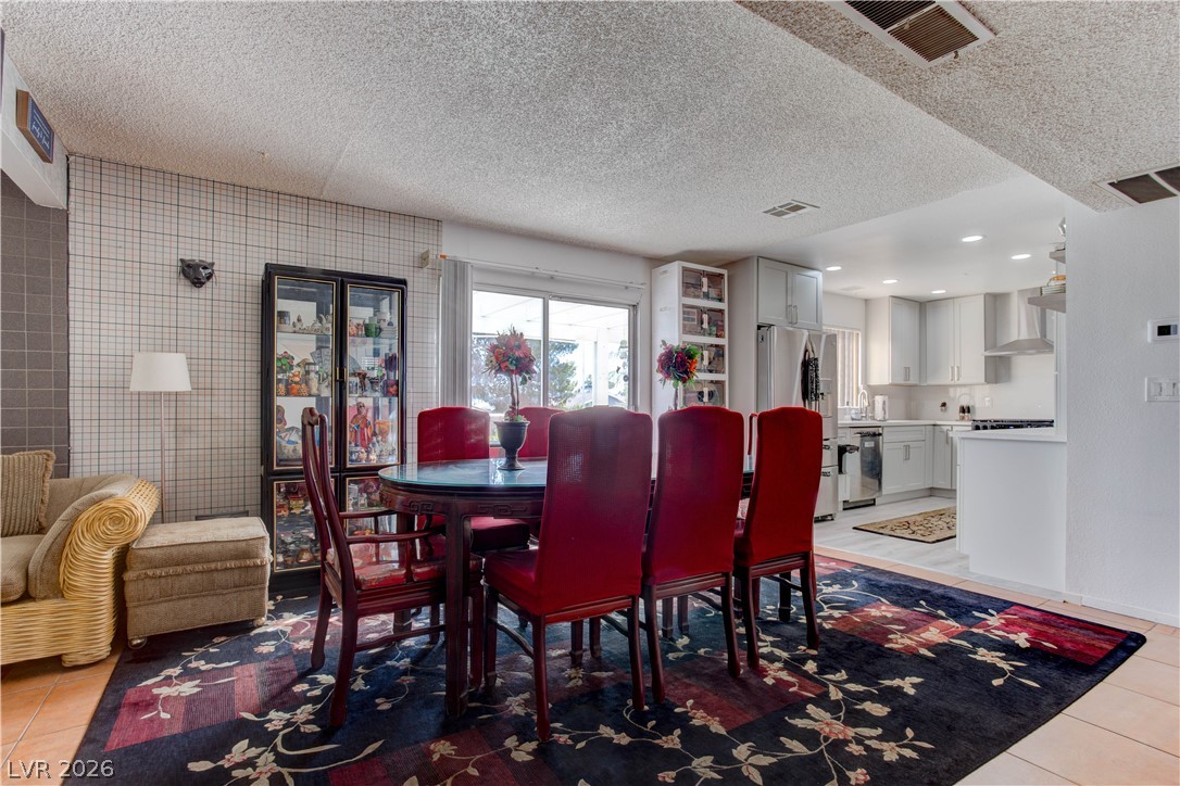 4206 Sandcastle Drive Las Vegas NV 89147