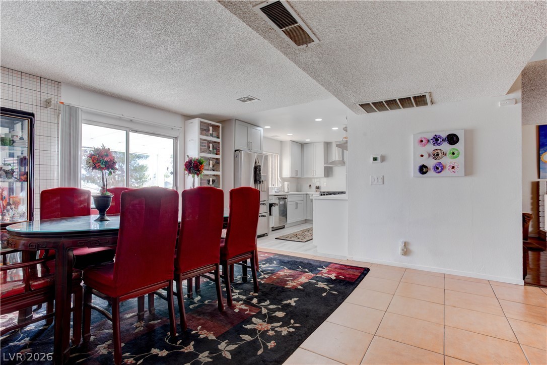 4206 Sandcastle Drive Las Vegas NV 89147