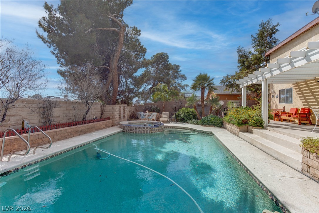 4206 Sandcastle Drive Las Vegas NV 89147