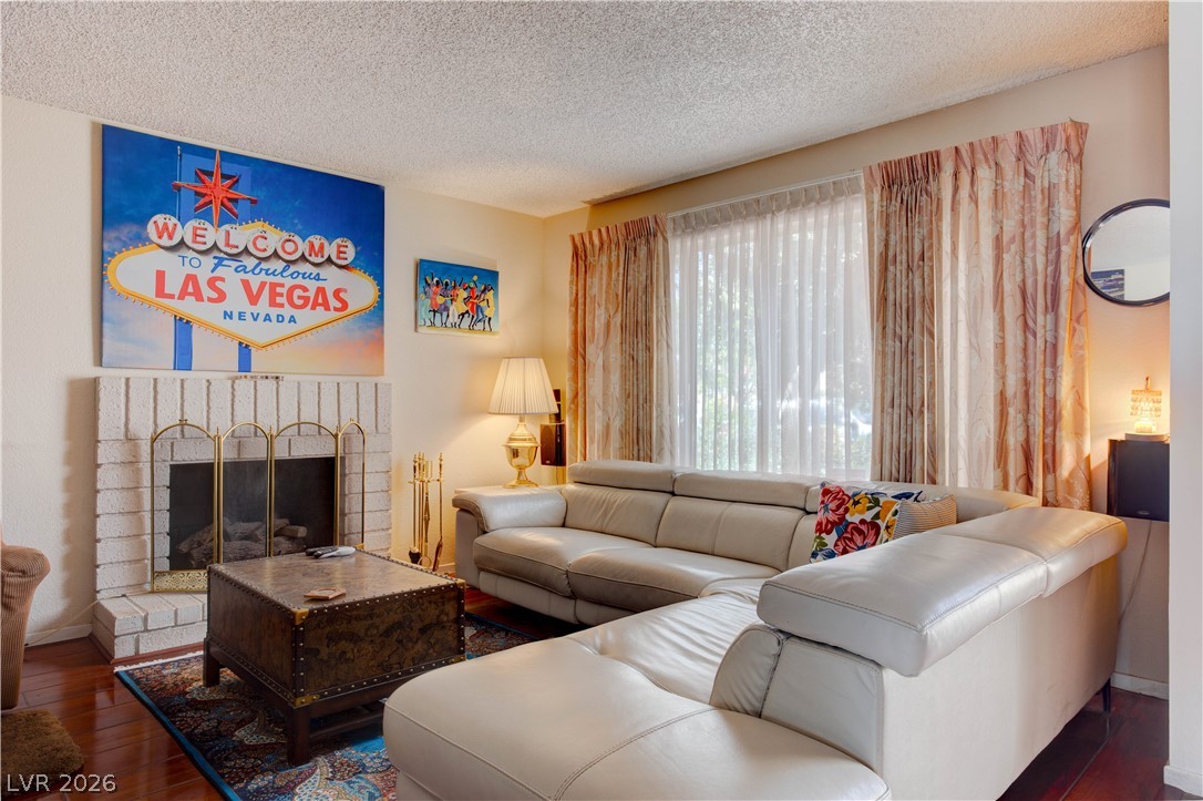 4206 Sandcastle Drive Las Vegas NV 89147