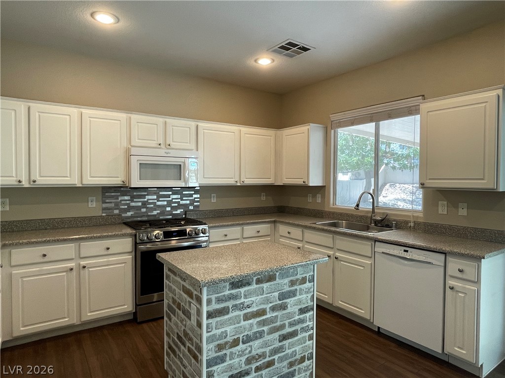 5301 Appleside Street North Las Vegas NV 89031