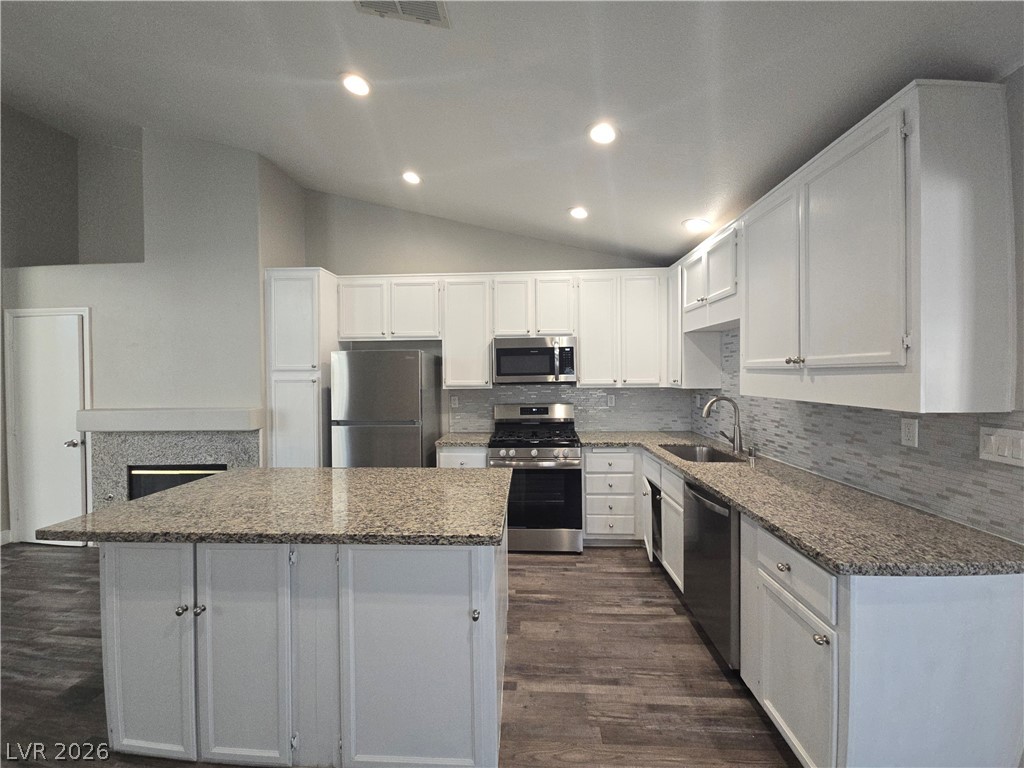 1613 Golden Glen Court North Las Vegas NV 89031