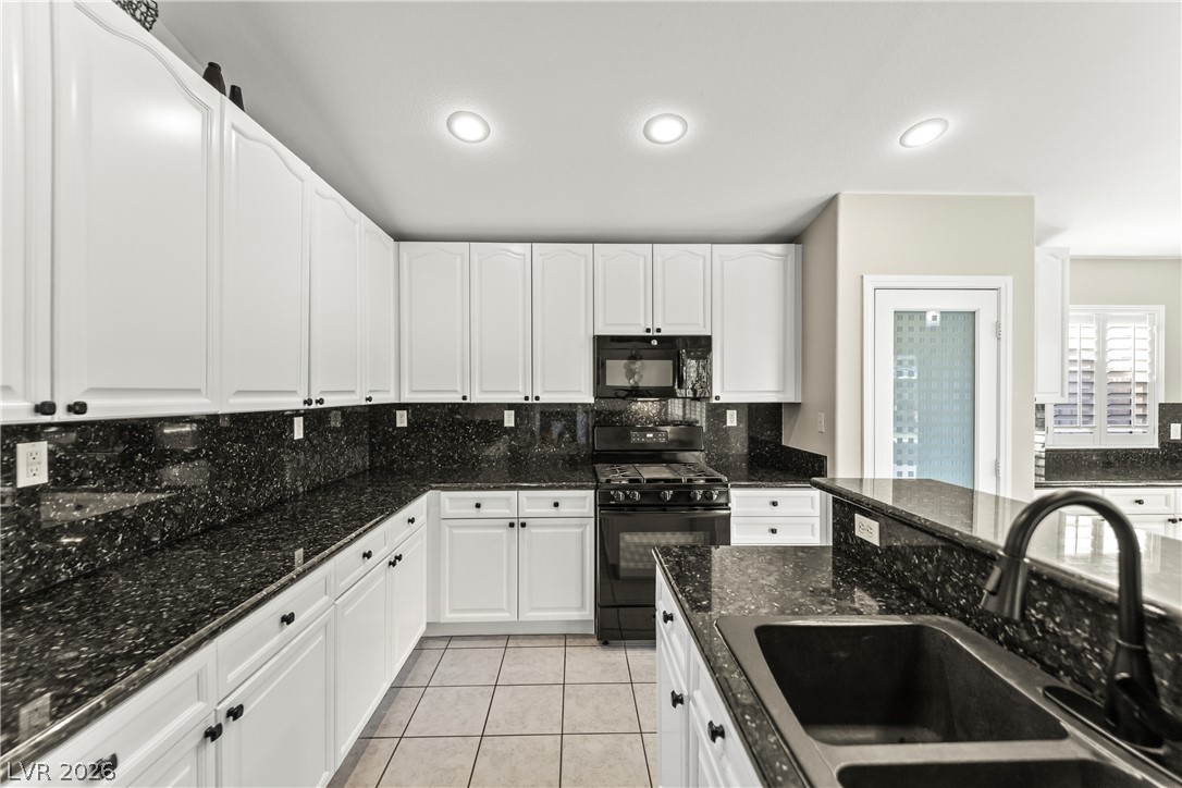 7364 South Brushwood Peak Avenue Las Vegas NV 89113