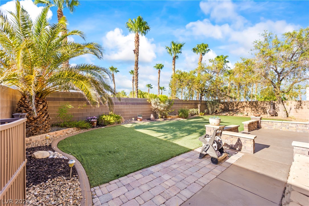 7364 South Brushwood Peak Avenue Las Vegas NV 89113