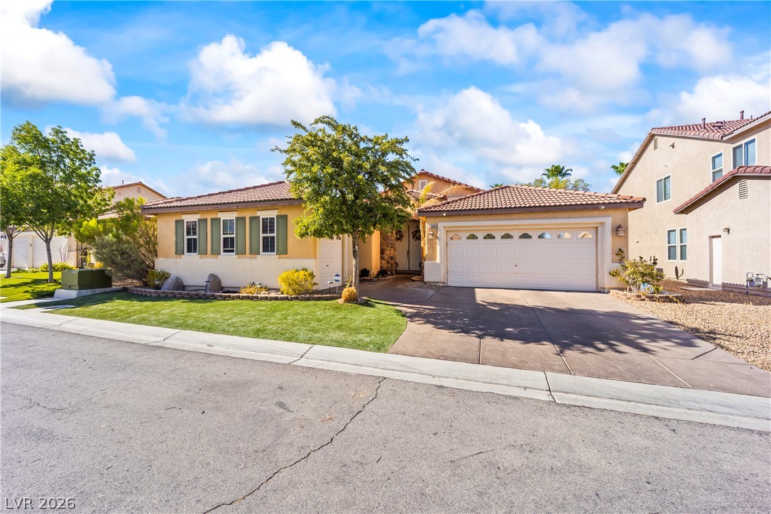 7364 South Brushwood Peak Avenue Las Vegas NV 89113