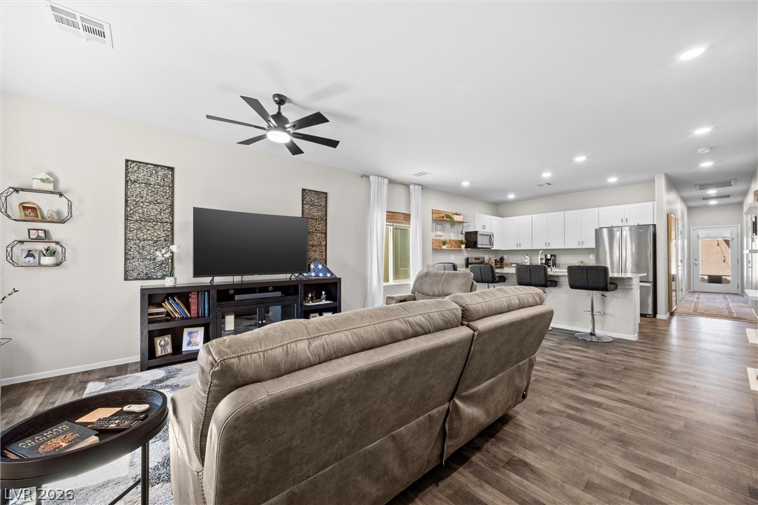 7545 Cooks Meadow Street North Las Vegas NV 89084