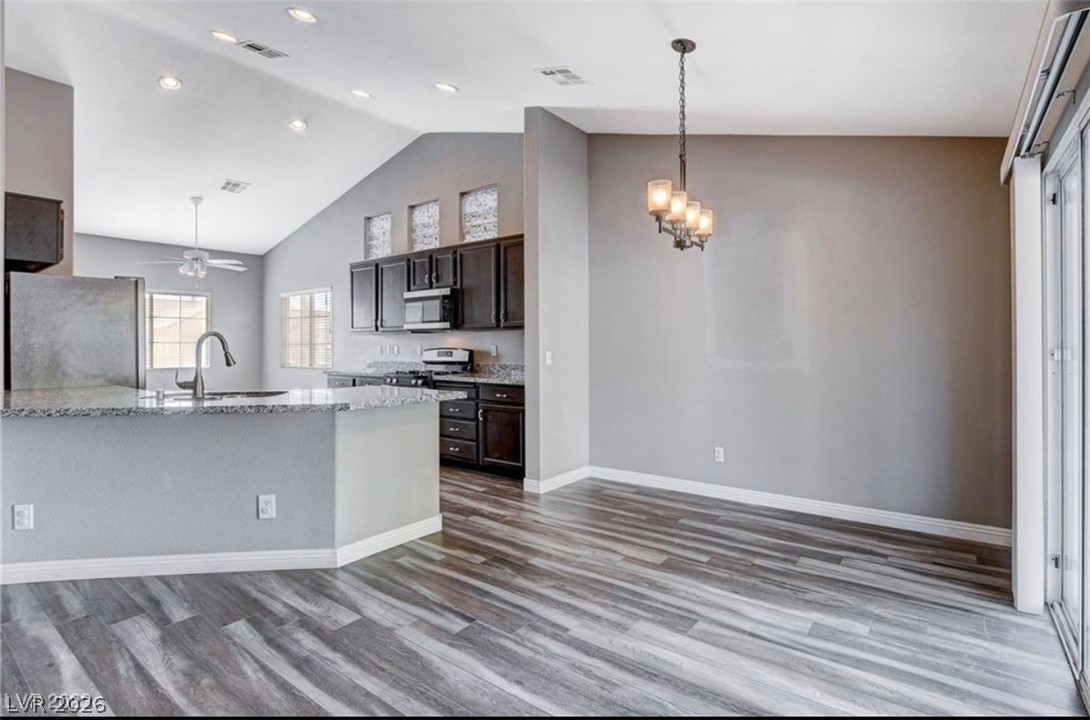 2514 Inlet Spring Avenue North Las Vegas NV 89031