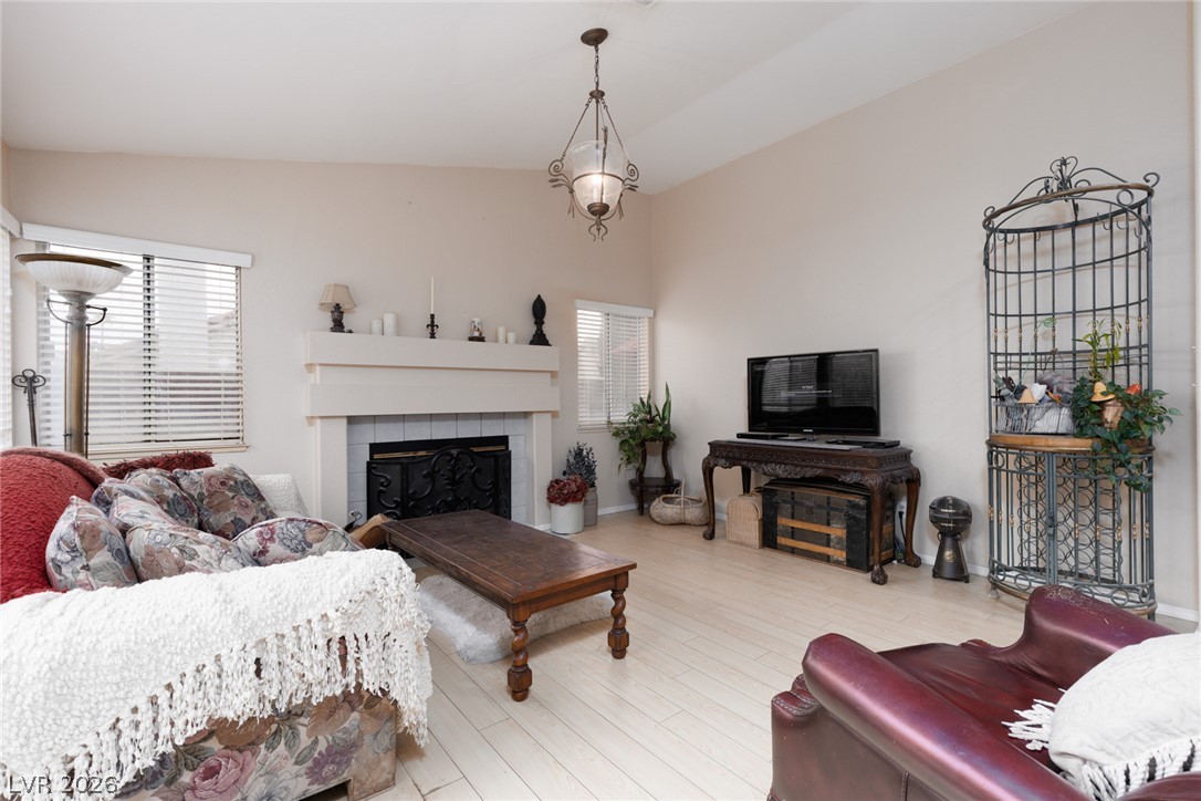4560 Gonzales Drive Las Vegas NV 89130