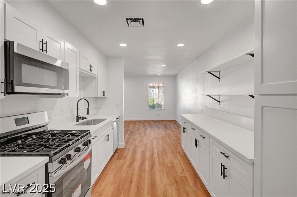 3907 Torsby Place Las Vegas NV 89119