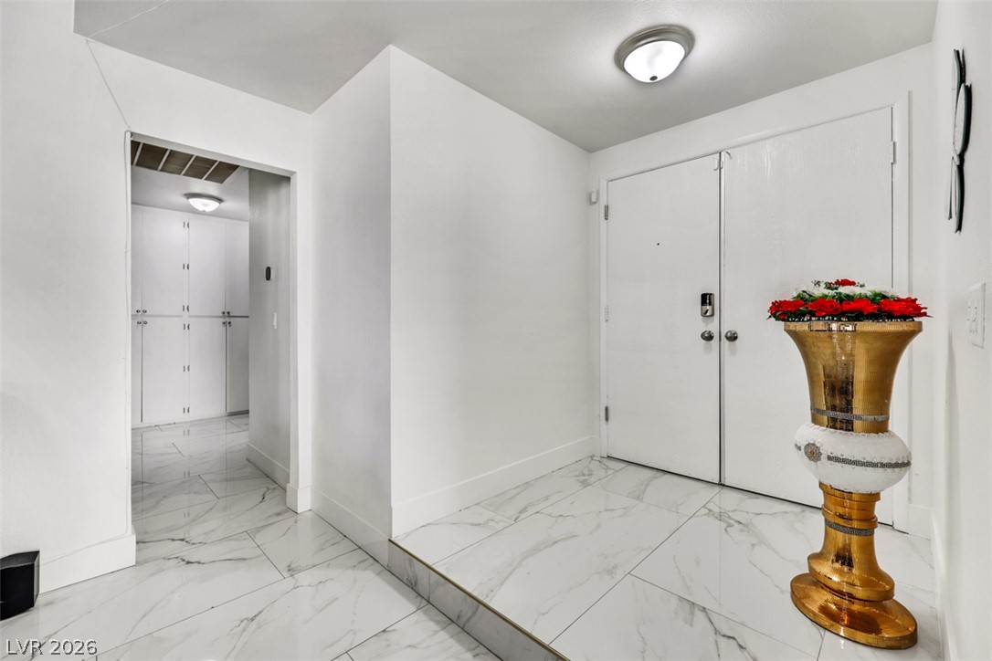 3337 Irv Marcus Drive Las Vegas NV 89108