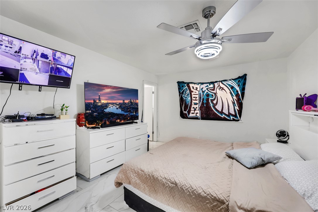 3337 Irv Marcus Drive Las Vegas NV 89108