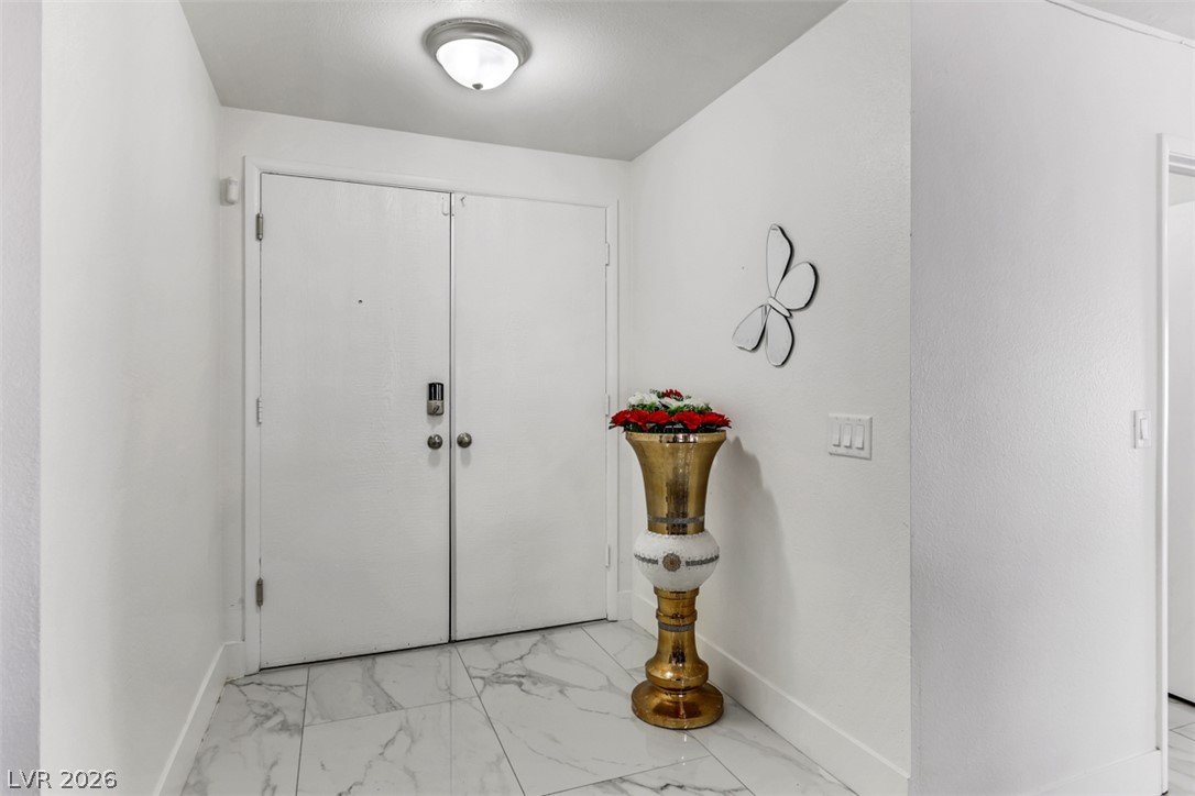 3337 Irv Marcus Drive Las Vegas NV 89108