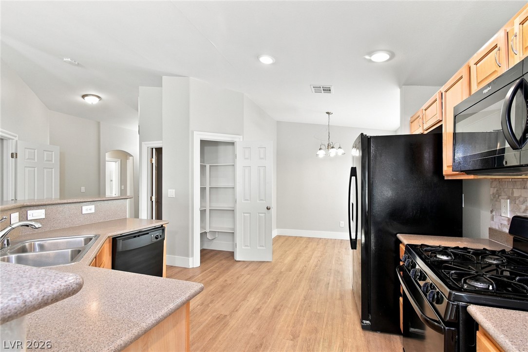 6059 Camden Cove Street North Las Vegas NV 89081