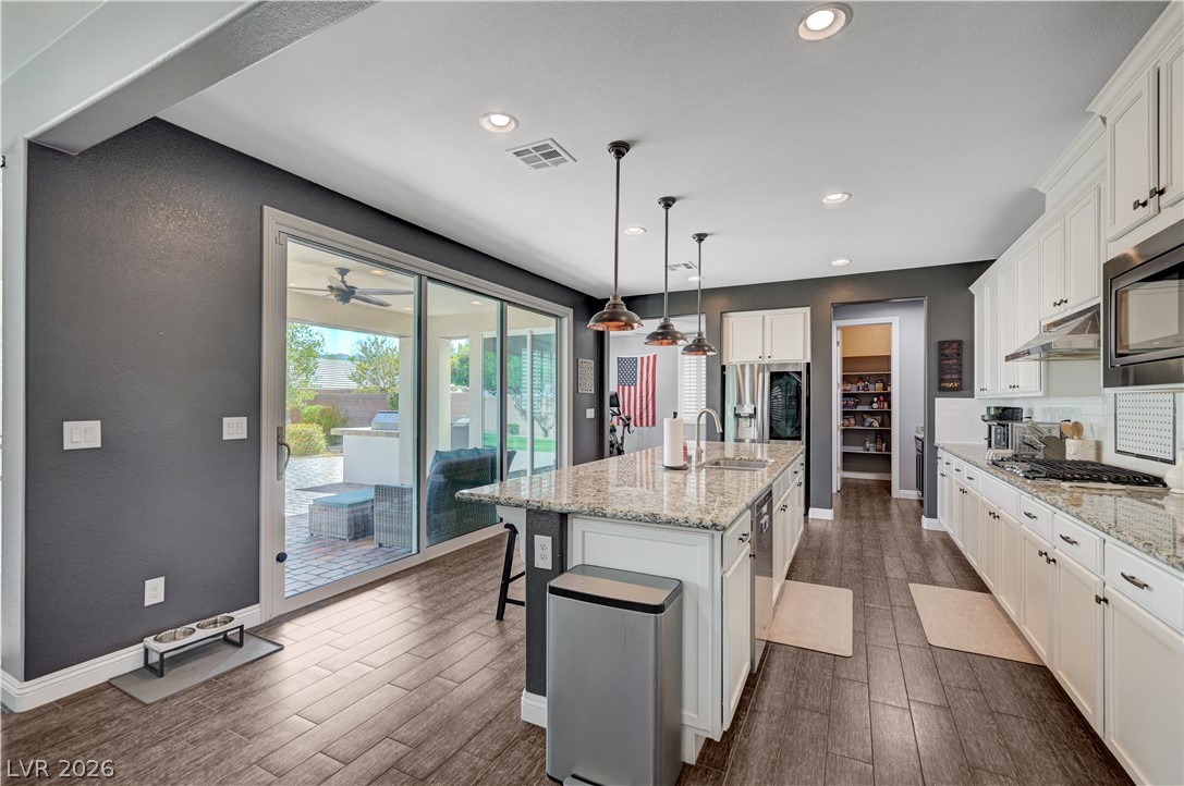 10723 Hammett Park Avenue Las Vegas NV 89166