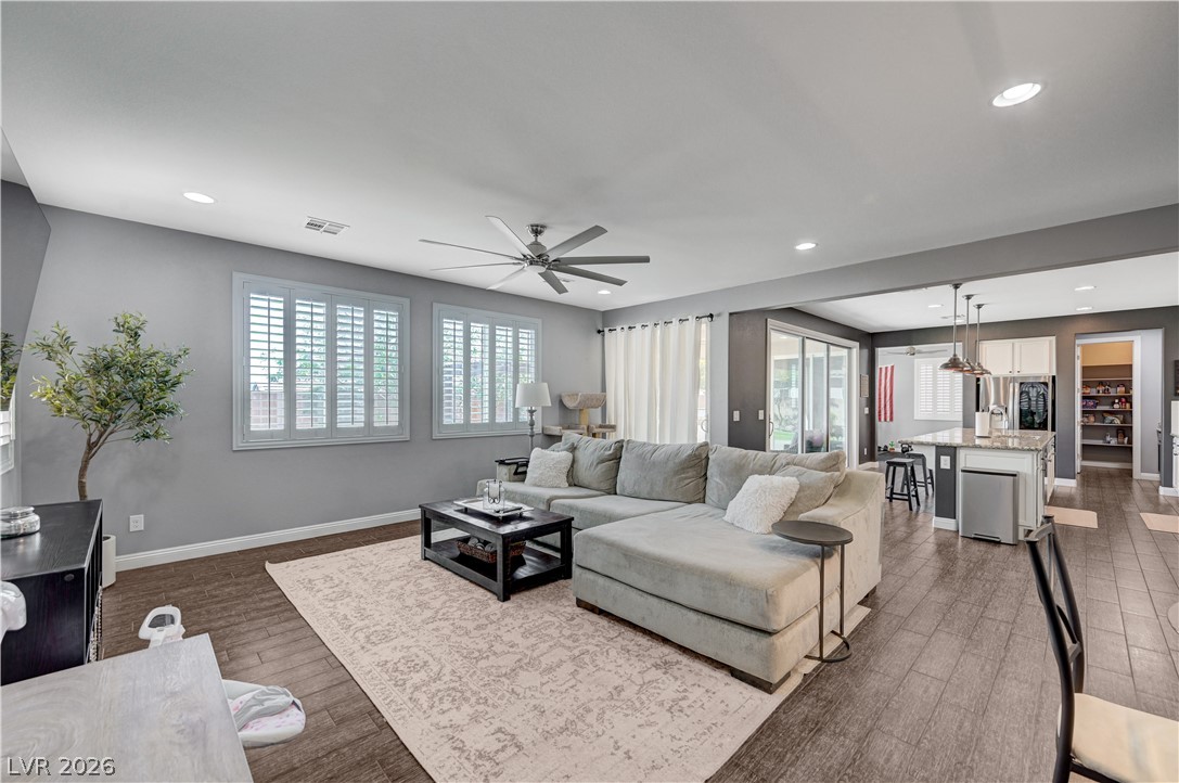 10723 Hammett Park Avenue Las Vegas NV 89166