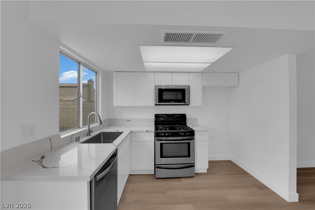 2794 Beaconfalls Way Las Vegas NV 89142
