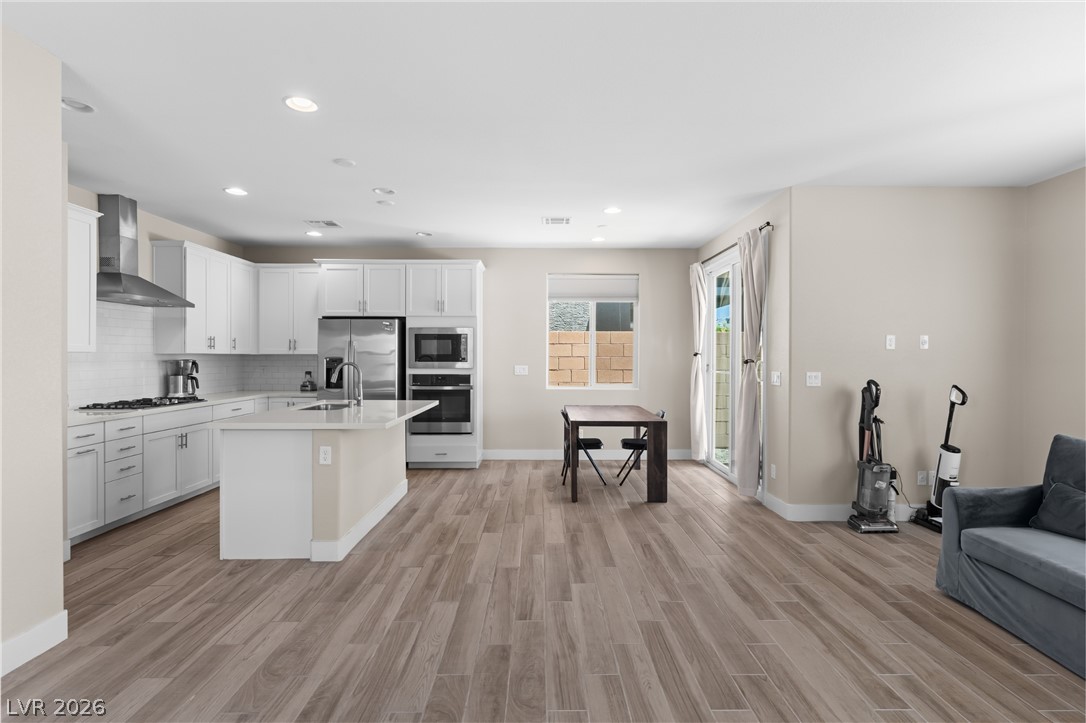 1049 Williamtown Avenue North Las Vegas NV 89084
