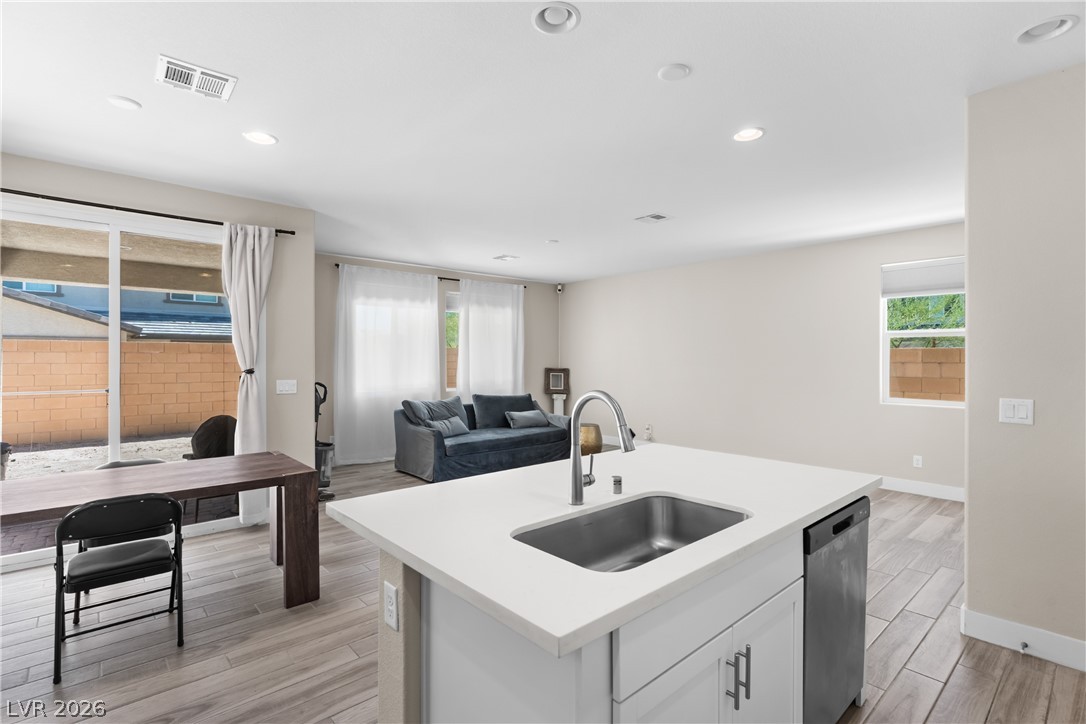 1049 Williamtown Avenue North Las Vegas NV 89084