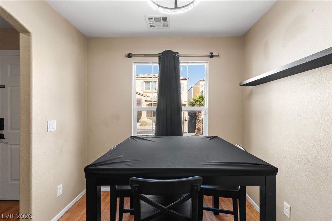 10353 Midseason Mist Street Las Vegas NV 89183