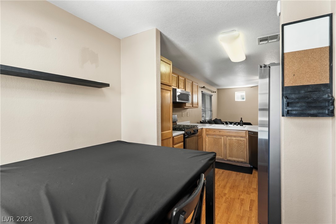 10353 Midseason Mist Street Las Vegas NV 89183