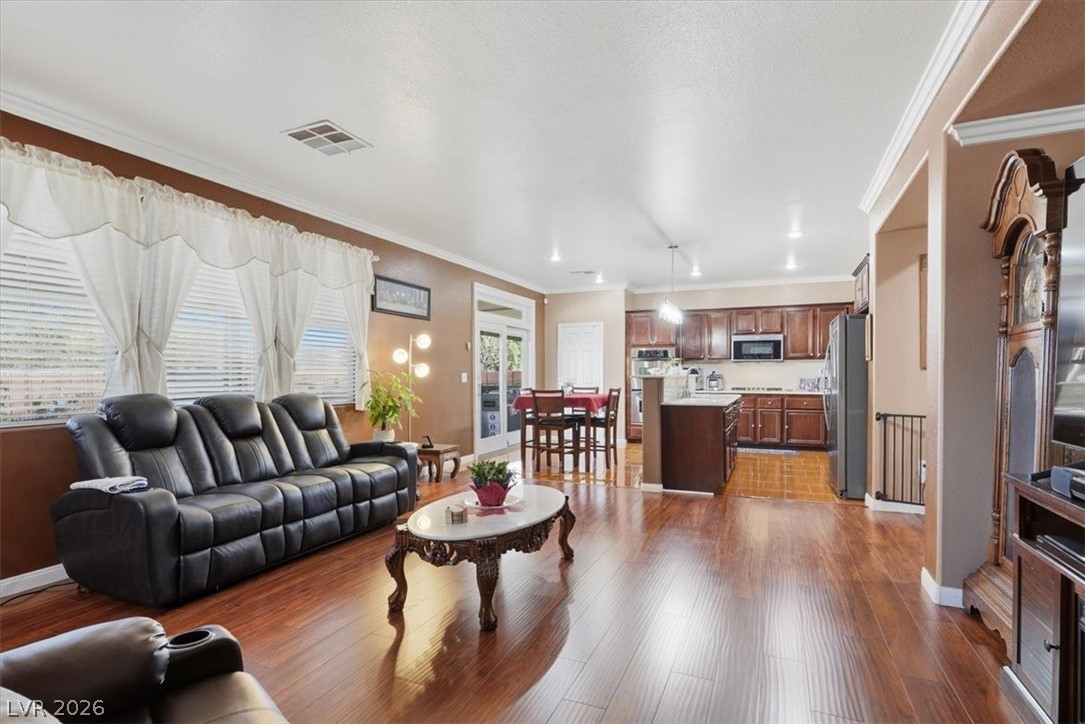 6120 Silken Saddle Street North Las Vegas NV 89031