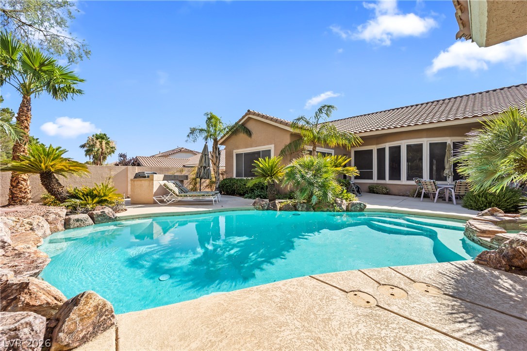 3894 Tropical Vine Street Las Vegas NV 89147