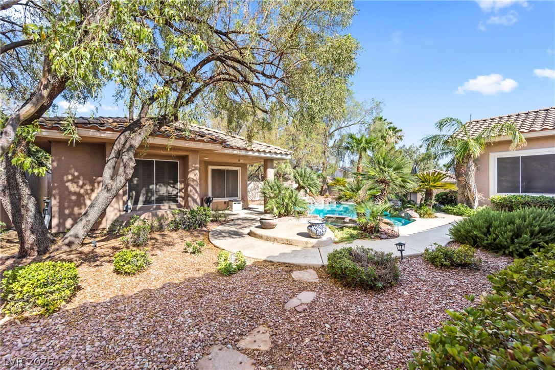 3894 Tropical Vine Street Las Vegas NV 89147