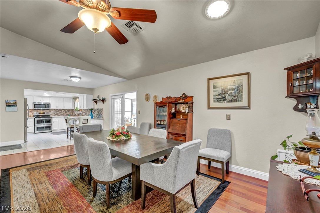 5412 Avenida Vaquero Las Vegas NV 89108