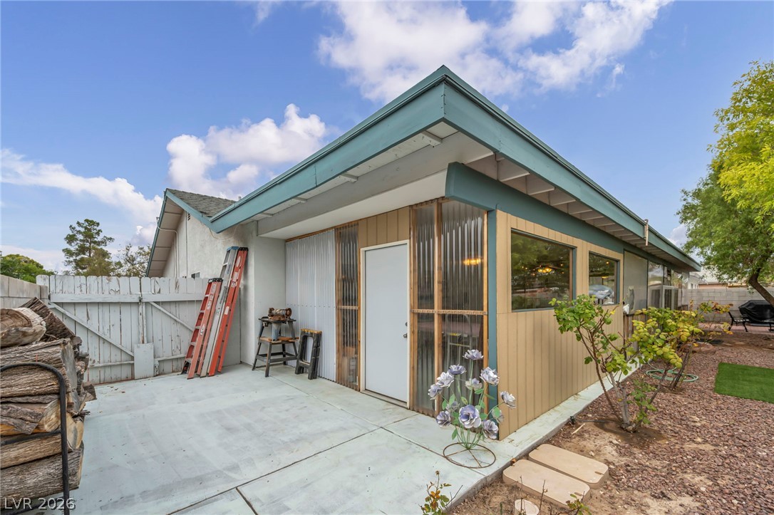 5412 Avenida Vaquero Las Vegas NV 89108
