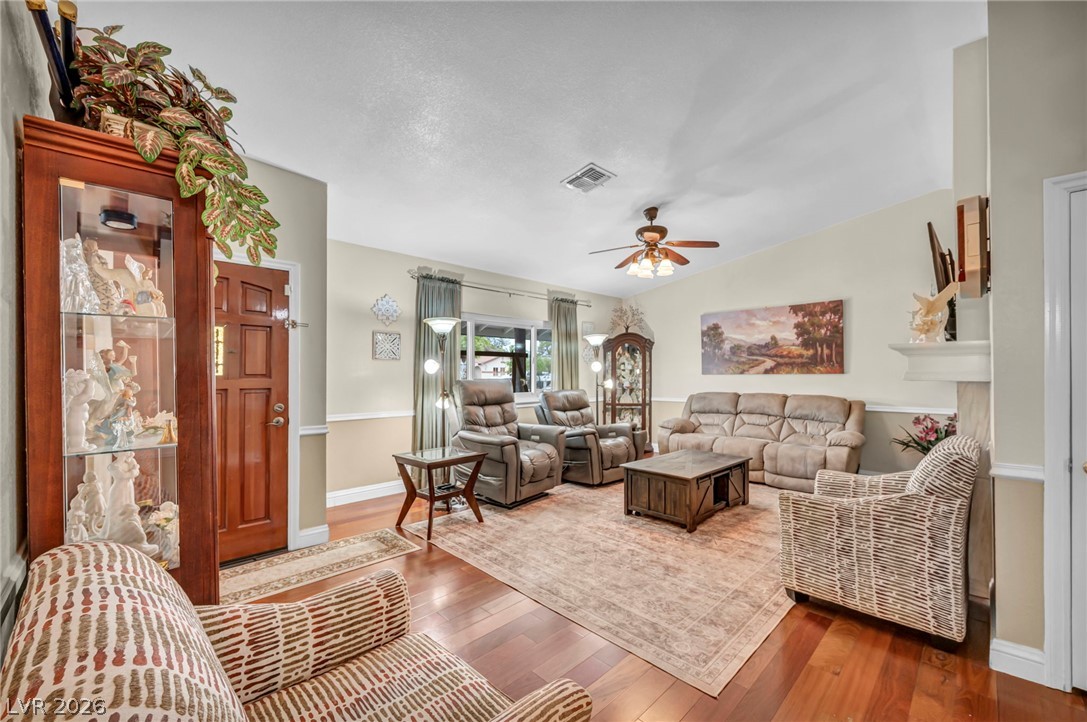 5412 Avenida Vaquero Las Vegas NV 89108
