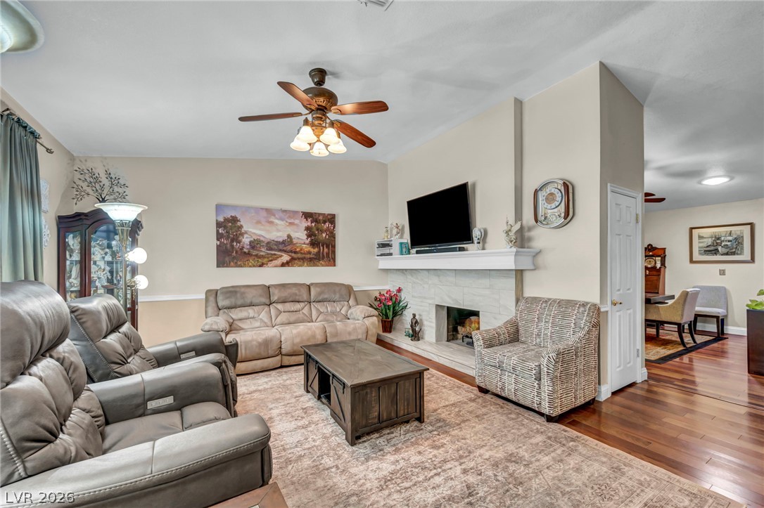 5412 Avenida Vaquero Las Vegas NV 89108