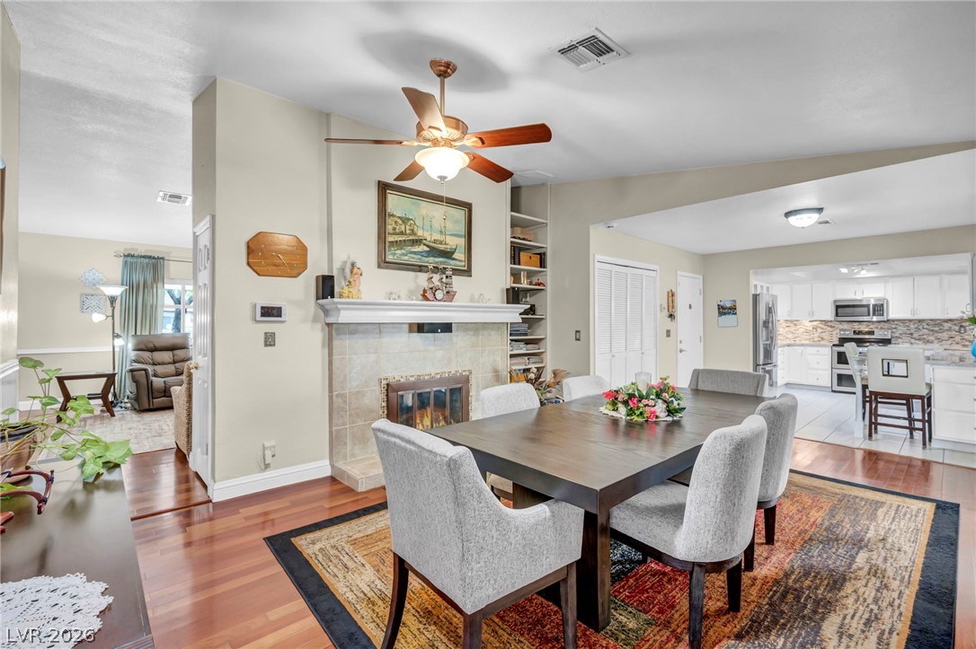 5412 Avenida Vaquero Las Vegas NV 89108