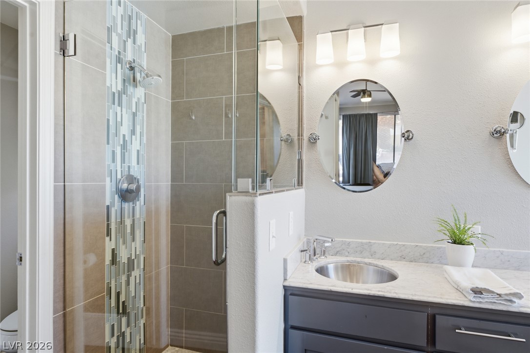 8212 Arch Bay Lane Las Vegas NV 89128