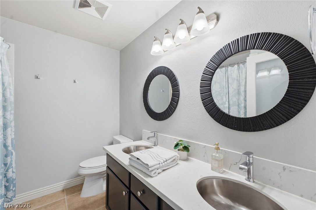 8212 Arch Bay Lane Las Vegas NV 89128