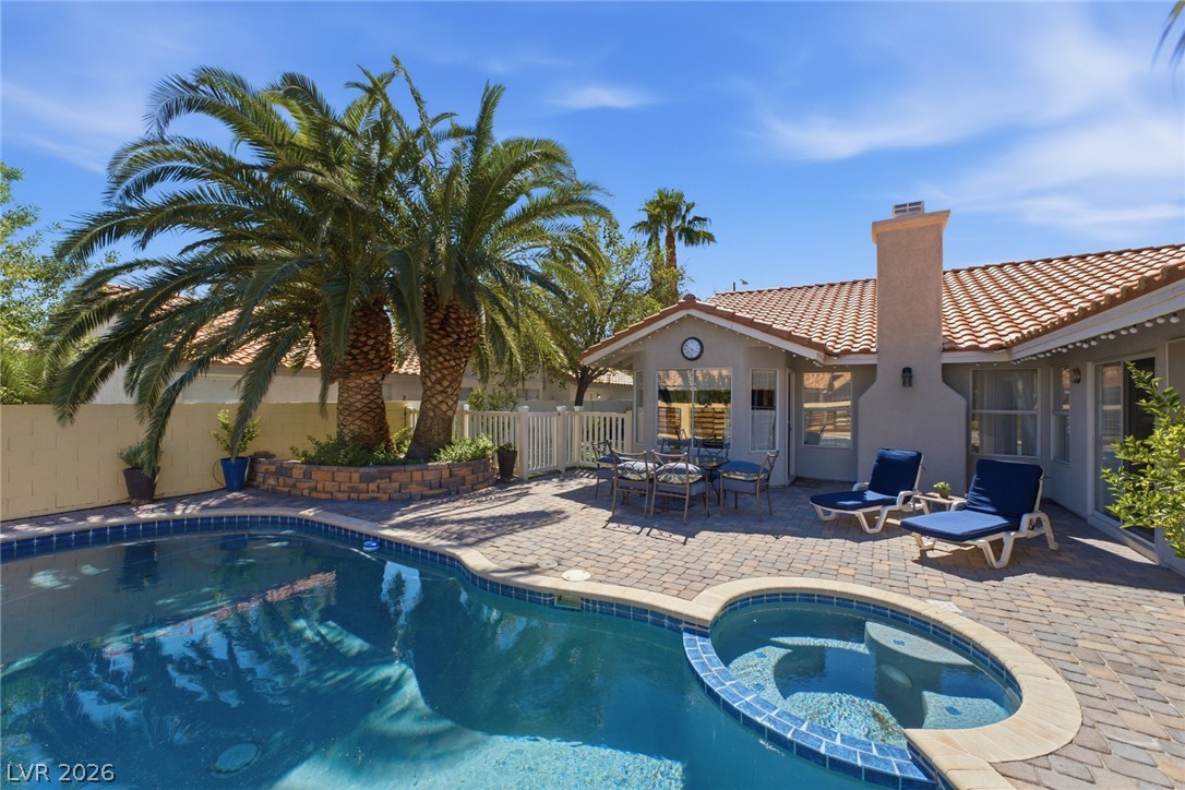8212 Arch Bay Lane Las Vegas NV 89128