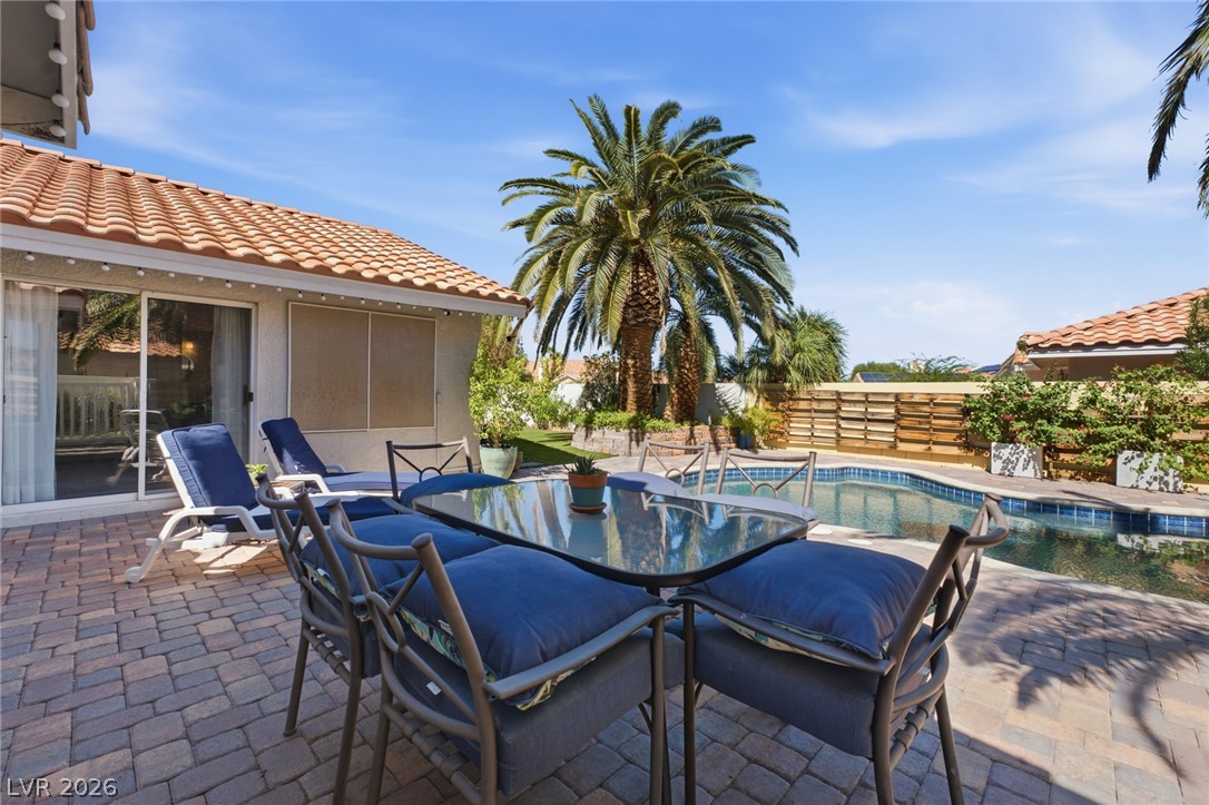 8212 Arch Bay Lane Las Vegas NV 89128