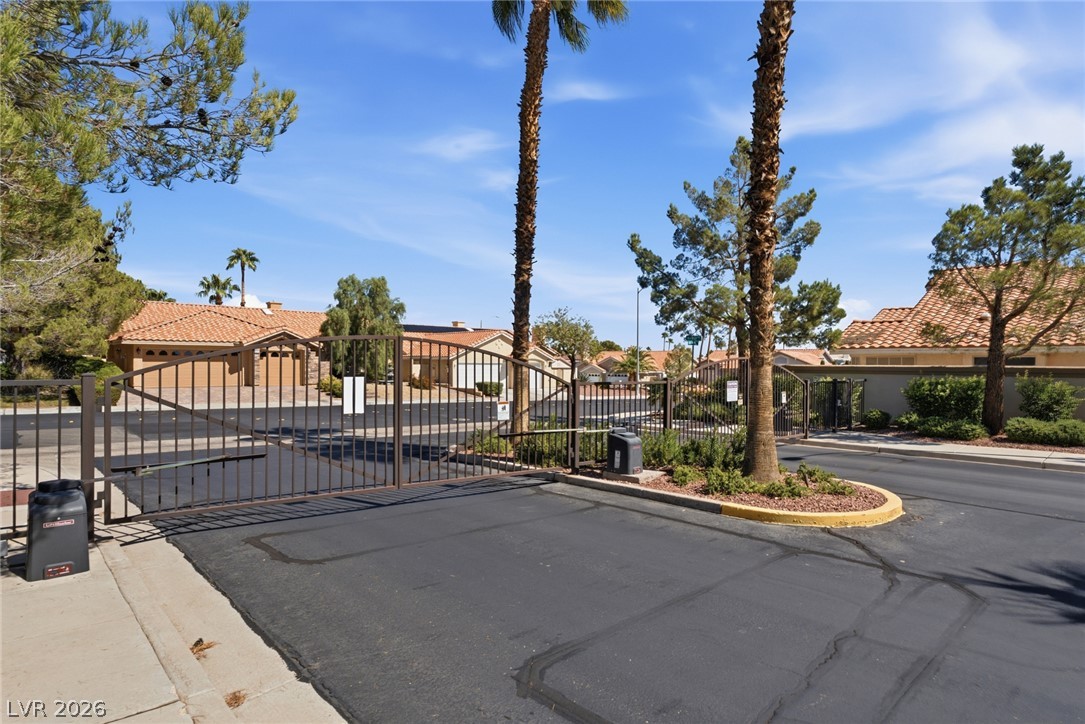 8212 Arch Bay Lane Las Vegas NV 89128