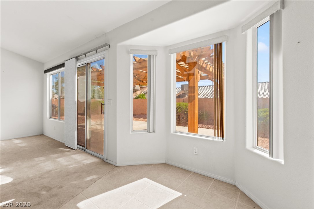 7625 Twisted Pine Avenue Las Vegas NV 89131