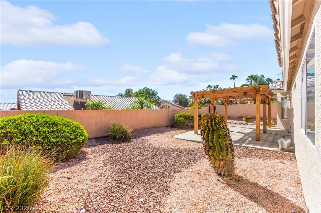 7625 Twisted Pine Avenue Las Vegas NV 89131