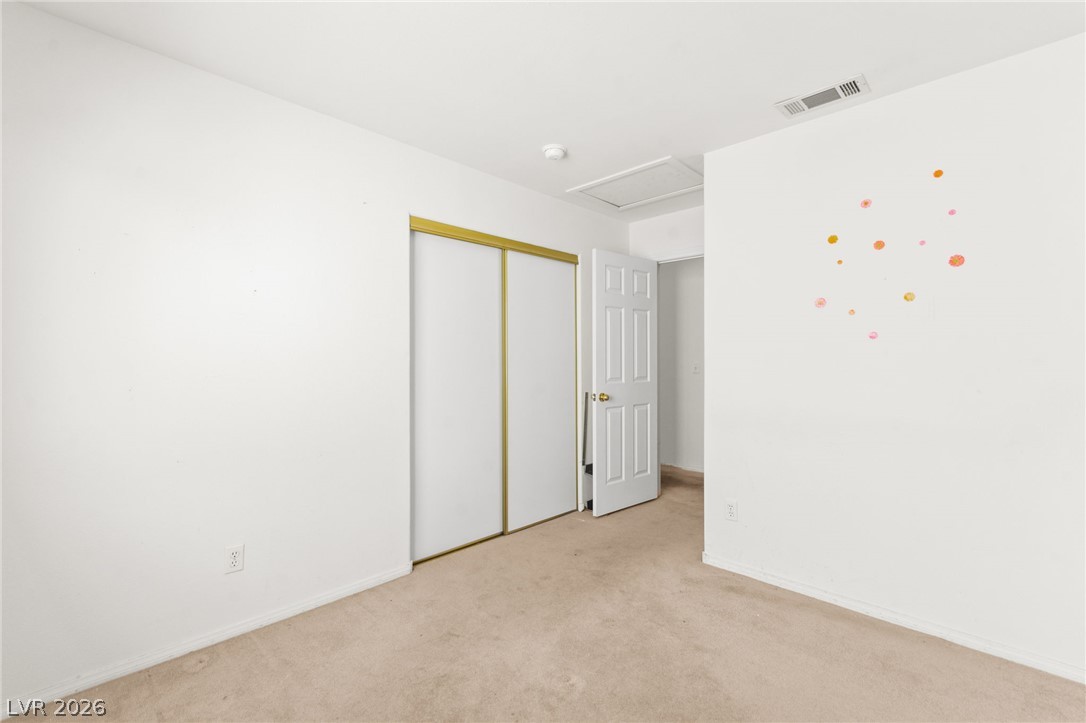 7625 Twisted Pine Avenue Las Vegas NV 89131