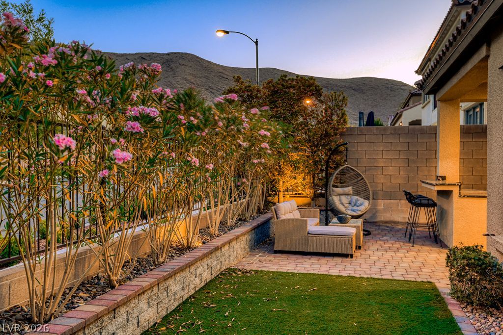 3553 Royal Fortune Drive Las Vegas NV 89141