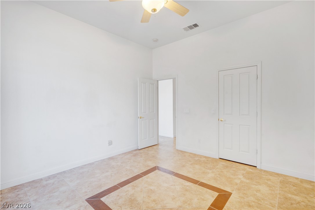 6628 Secluded Avenue Las Vegas NV 89110