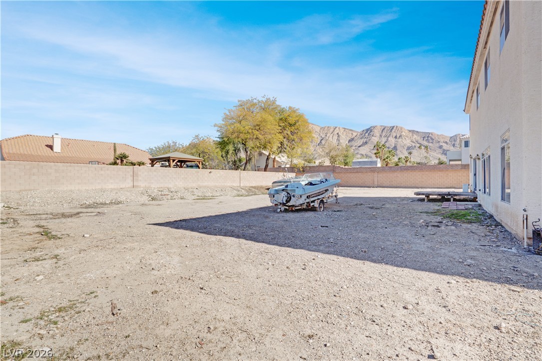 6628 Secluded Avenue Las Vegas NV 89110