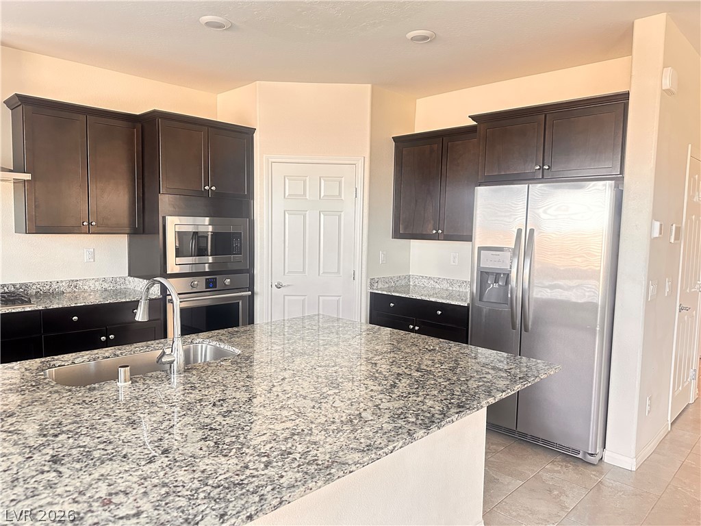 5380 Jade Crystal Avenue Las Vegas NV 89146